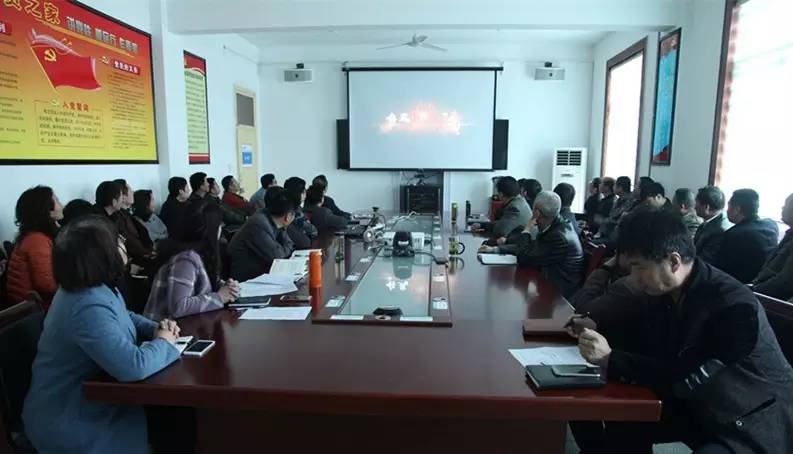 ��䓼��F�M���^�������Ӱ�����Ҿ��H��