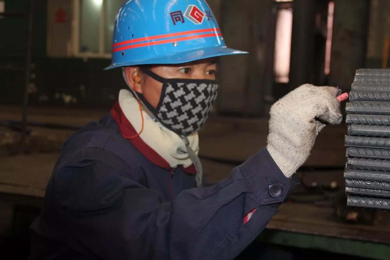 �c(di��n)ٝһ��Ů��