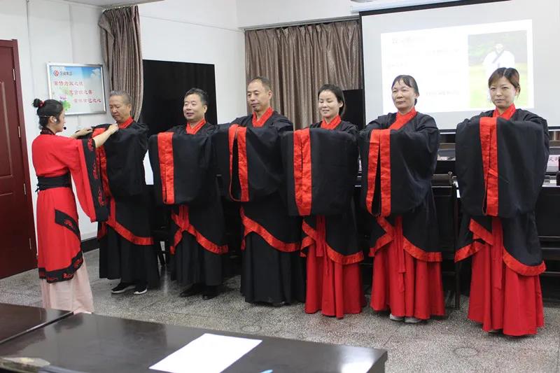 ��䓼t��������˾�C�P�����e�k�h�Ļ��W���������